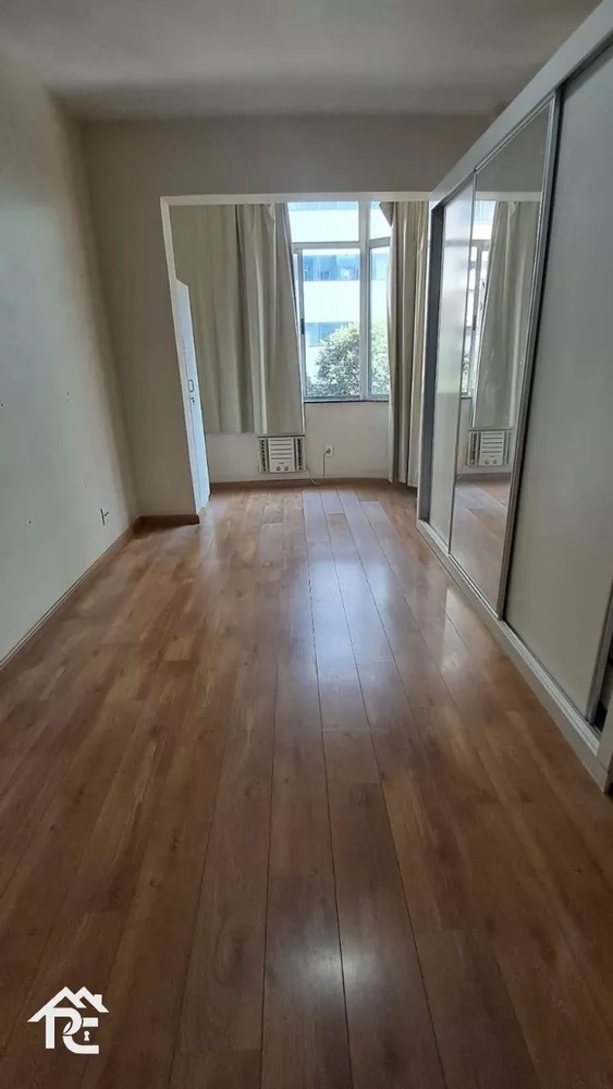 Apartamento à venda com 1 quarto, 35m² - Foto 1