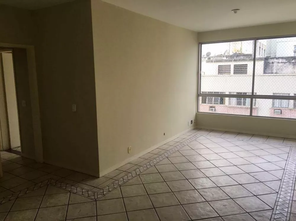 Apartamento à venda com 2 quartos, 105 - Foto 2