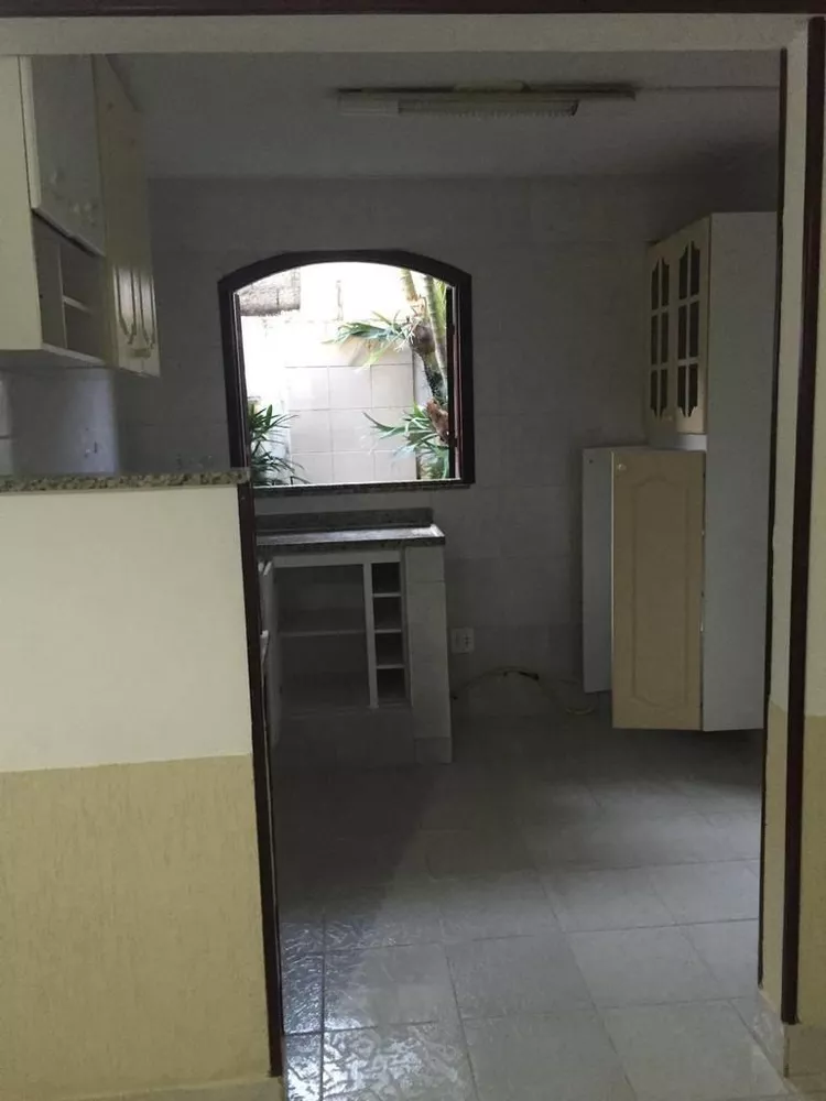 Casa, 5 quartos, 220 m² - Foto 9