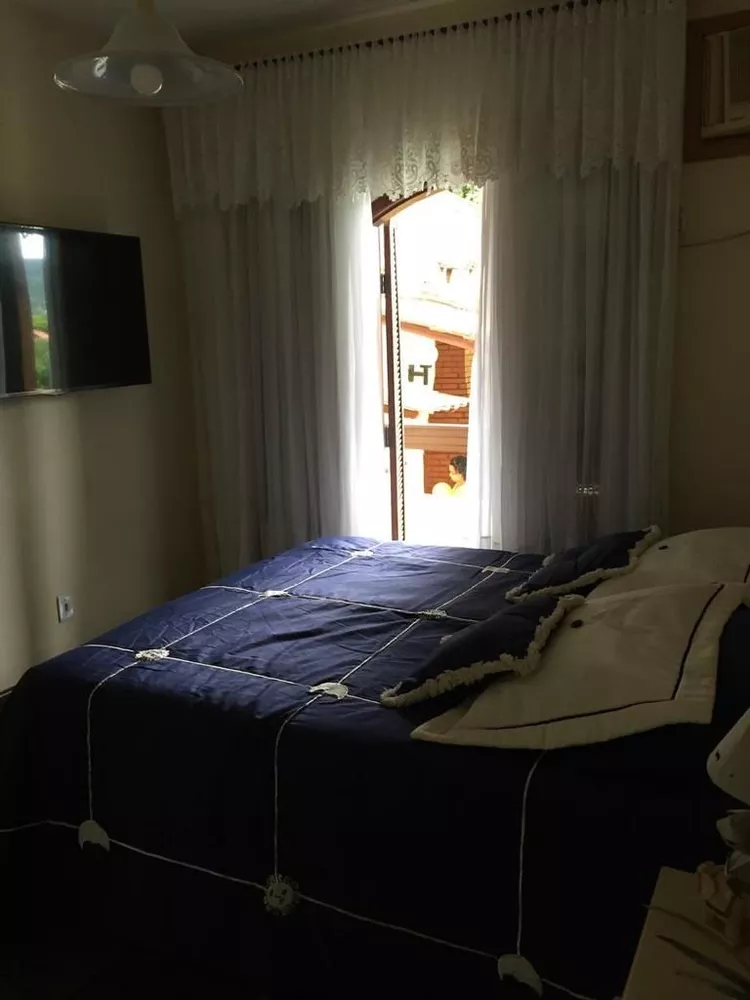 Casa, 5 quartos, 220 m² - Foto 19