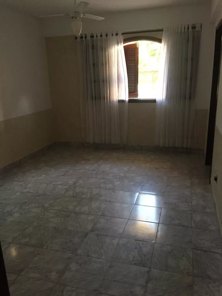 Casa, 5 quartos, 220 m² - Foto 44