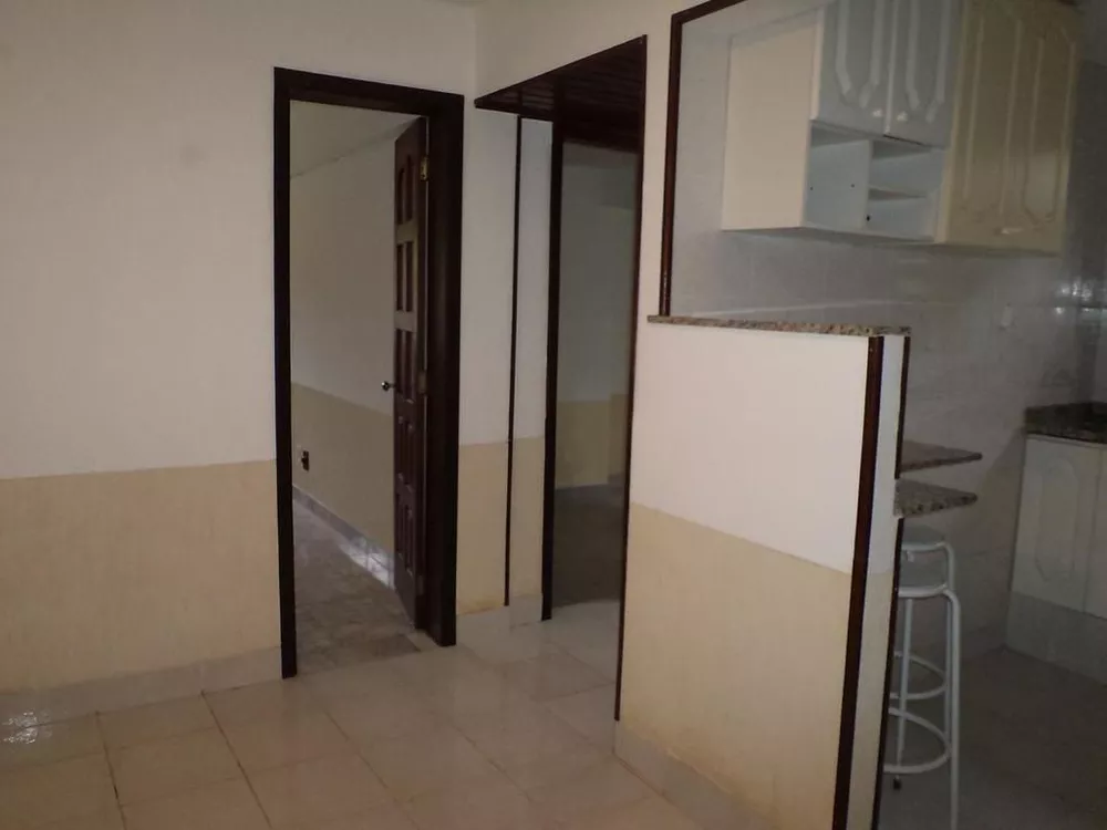 Casa, 5 quartos, 220 m² - Foto 6