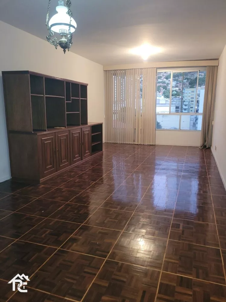 Apartamento à venda com 2 quartos, 85m² - Foto 1