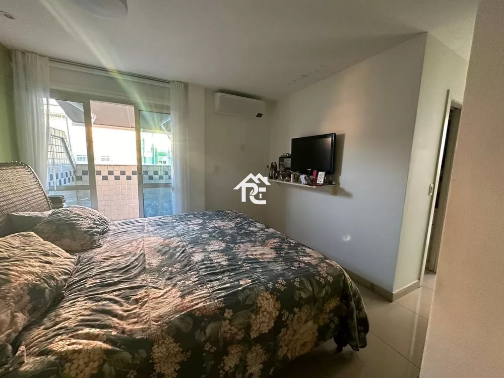 Cobertura, 3 quartos, 216 m² - Foto 1