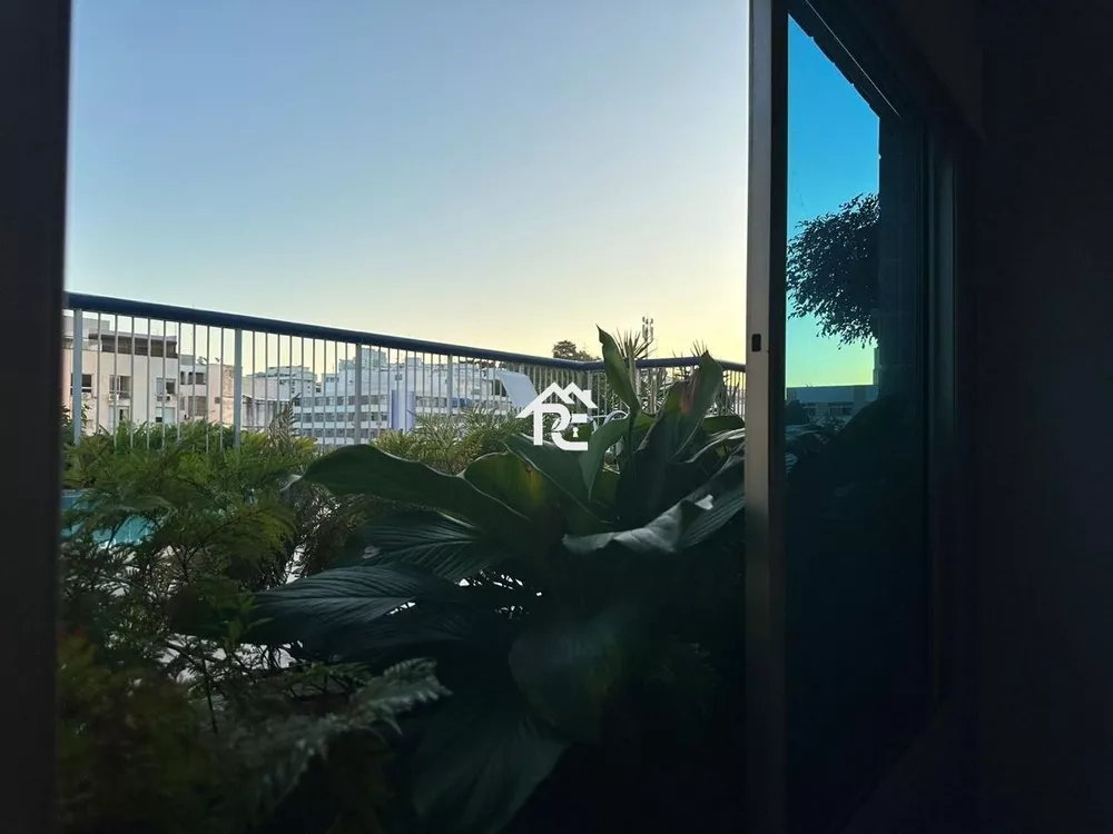 Cobertura, 3 quartos, 216 m² - Foto 10