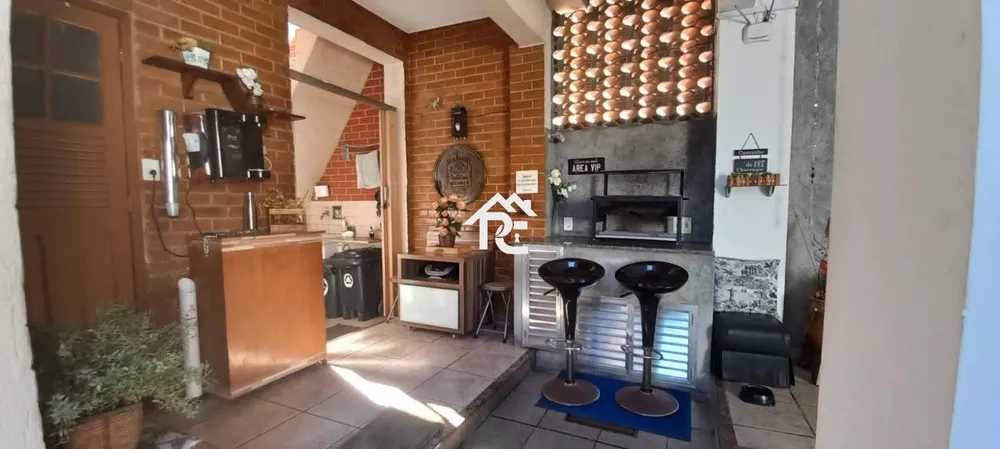 Casa, 6 quartos, 225 m² - Foto 8