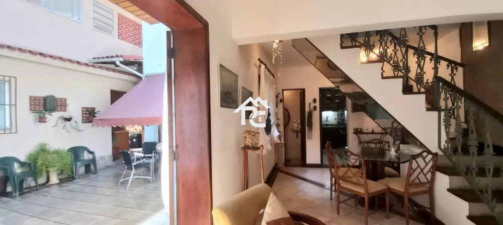 Casa, 6 quartos, 225 m² - Foto 7