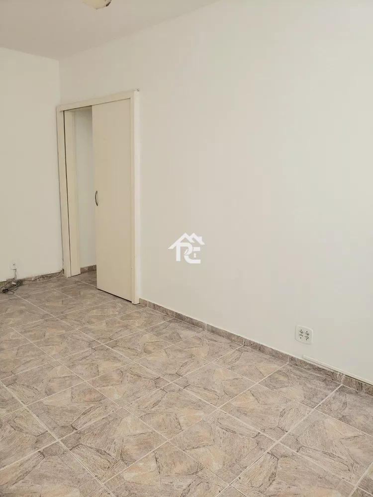 Apartamento para alugar com 2 quartos, 70m² - Foto 3