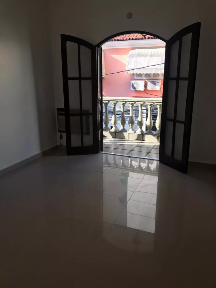 Casa, 4 quartos, 244 m² - Foto 15