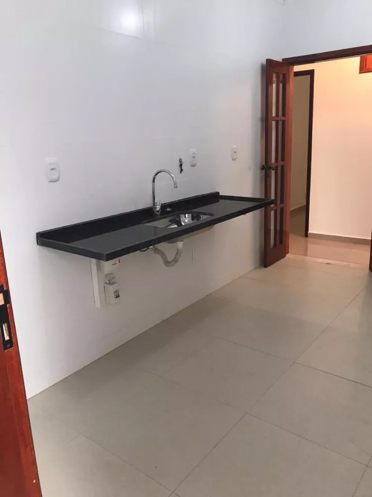 Casa, 4 quartos, 244 m² - Foto 24