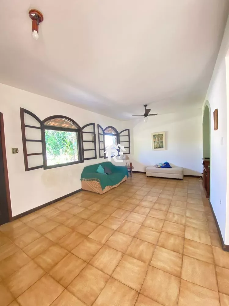 Casa à venda com 5 quartos, 200m² - Foto 6