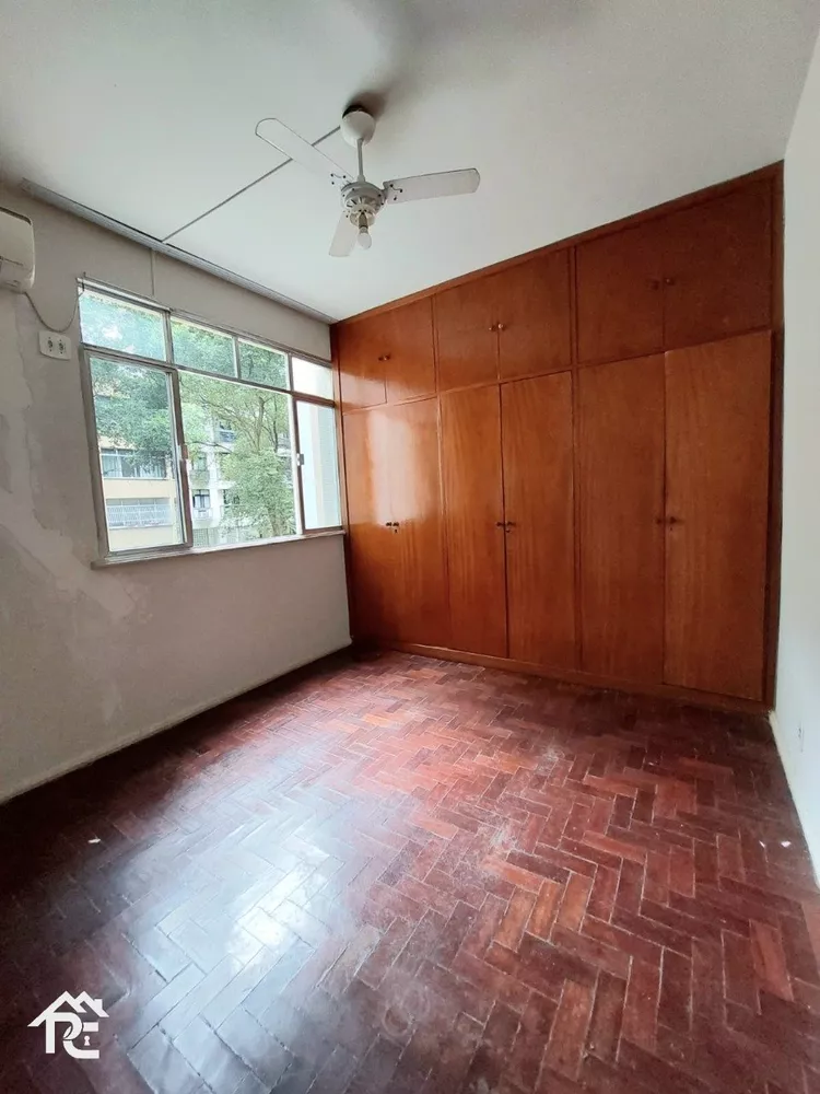 Apartamento à venda com 2 quartos, 65m² - Foto 5