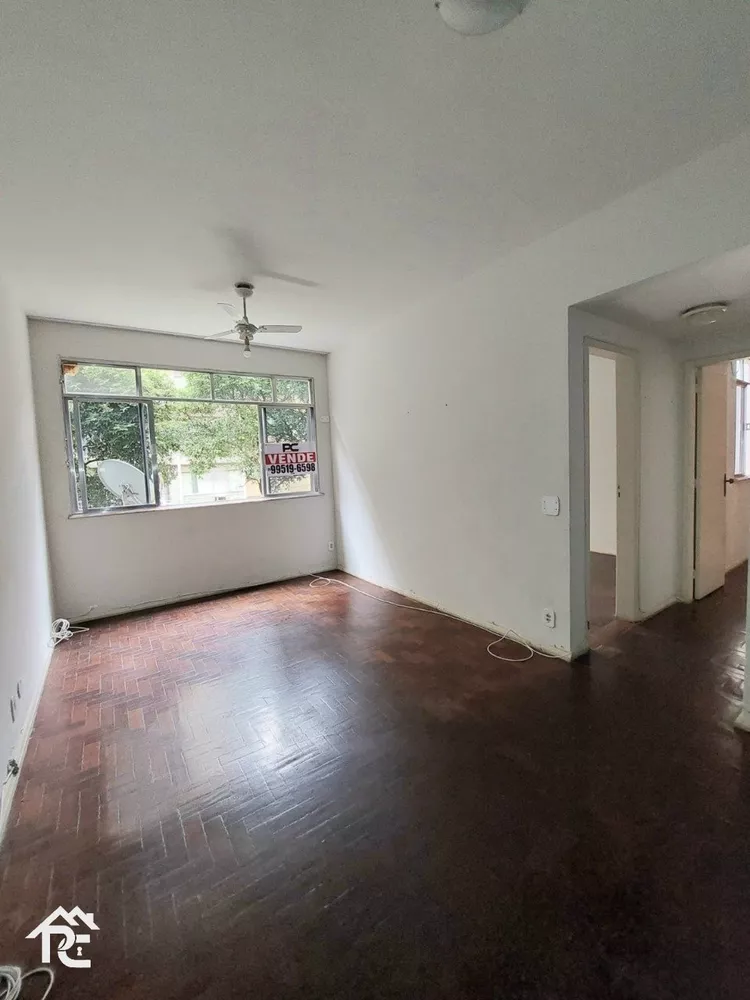 Apartamento à venda com 2 quartos, 65m² - Foto 1