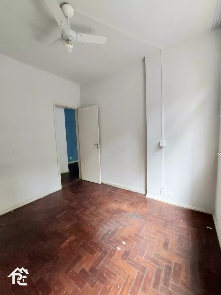 Apartamento à venda com 2 quartos, 65m² - Foto 7