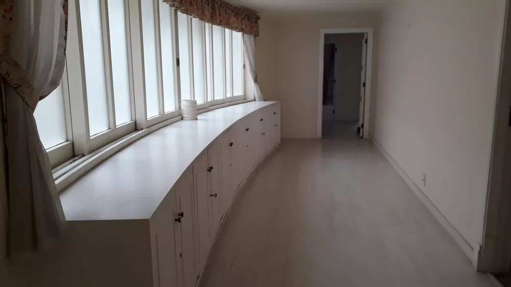 Apartamento à venda com 5 quartos, 600m² - Foto 15