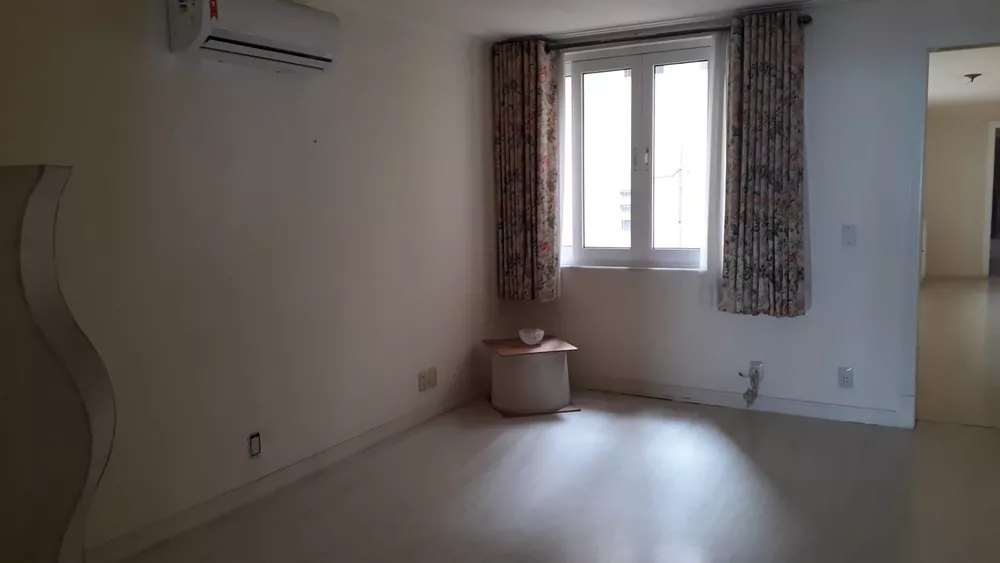 Apartamento à venda com 5 quartos, 600m² - Foto 30