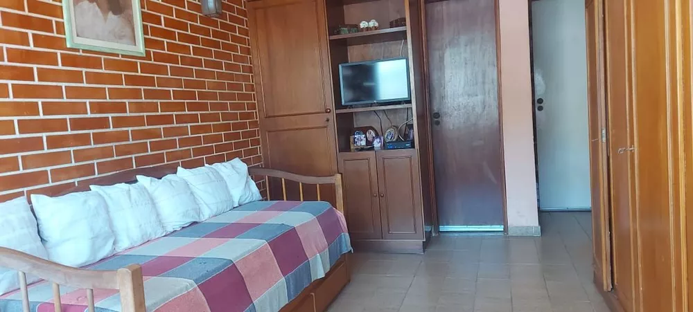 Casa, 6 quartos, 245 m² - Foto 9