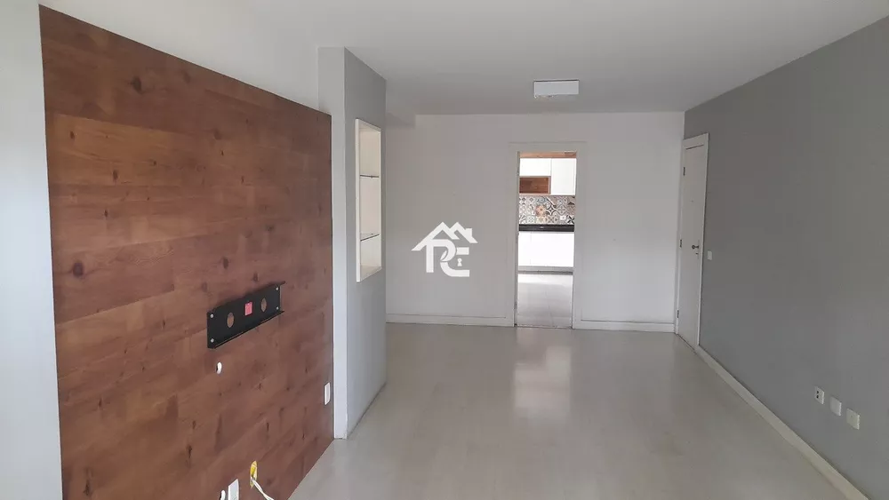 Apartamento à venda com 4 quartos, 140m² - Foto 3