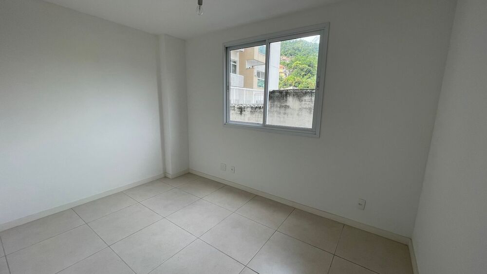 Apartamento à venda com 2 quartos, 72m² - Foto 5