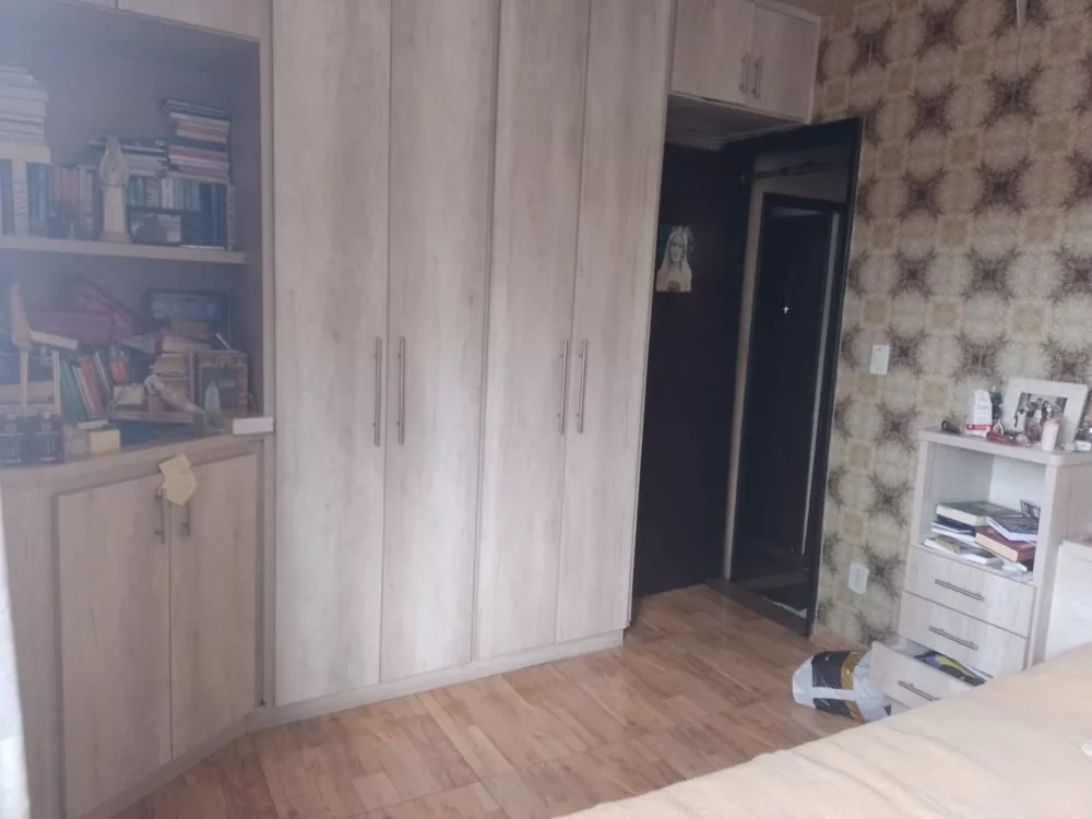 Casa, 10 quartos, 243 m² - Foto 4