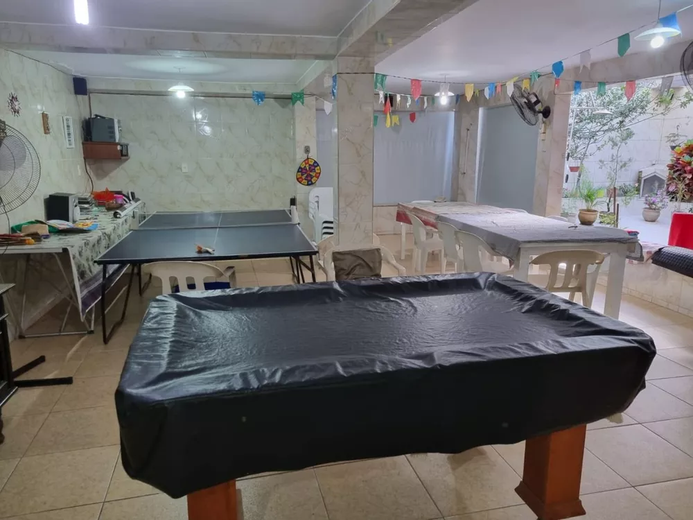 Casa, 10 quartos, 243 m² - Foto 8