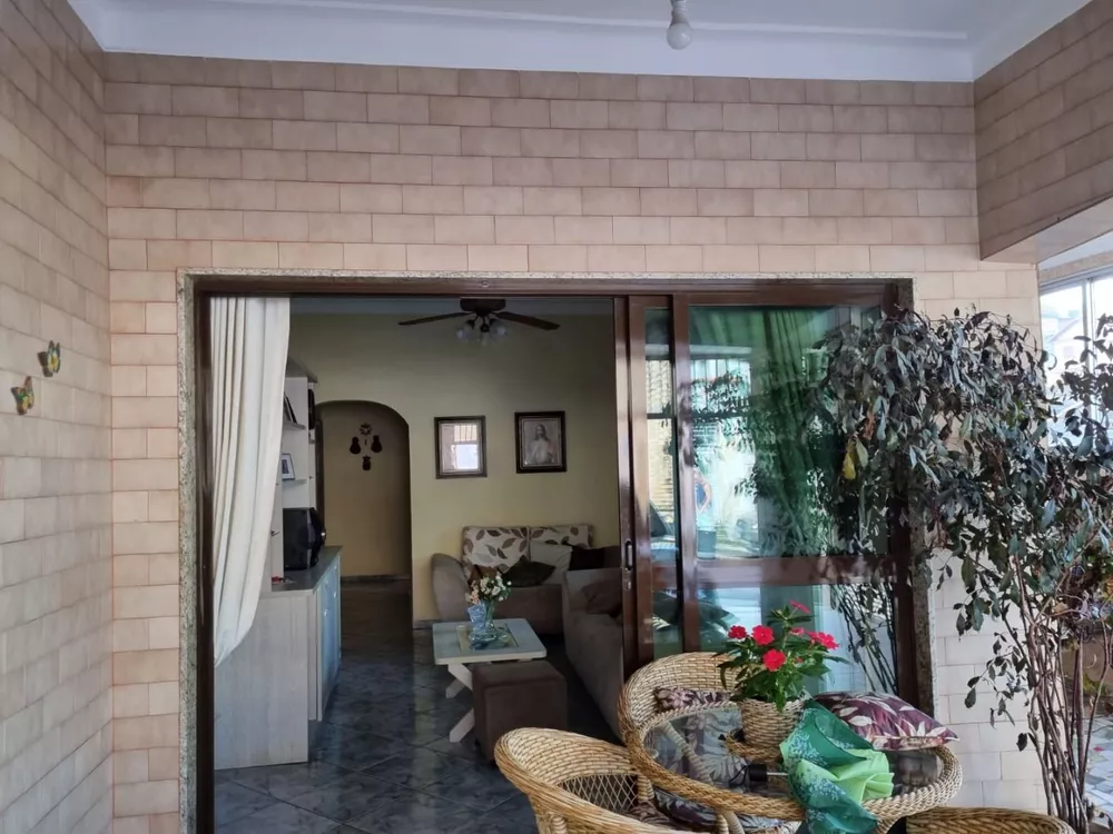 Casa, 10 quartos, 243 m² - Foto 12