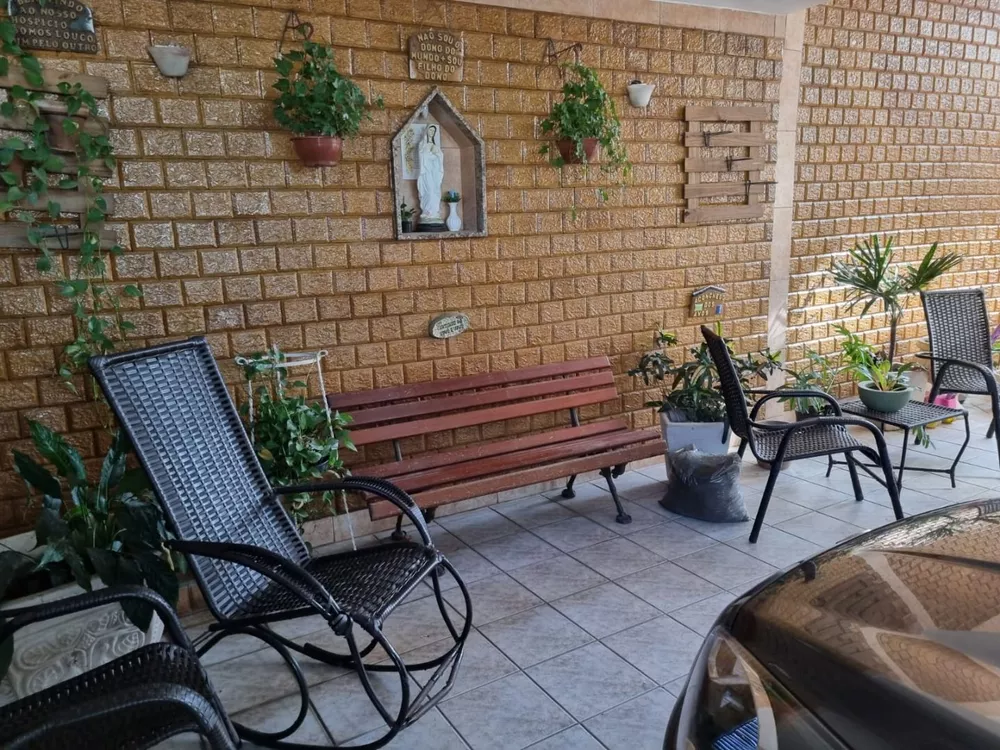 Casa, 10 quartos, 243 m² - Foto 1