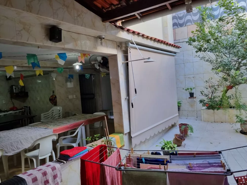Casa, 10 quartos, 243 m² - Foto 7