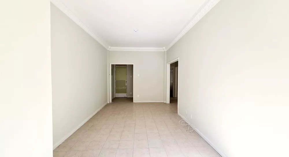 Apartamento à venda com 2 quartos, 101m² - Foto 2