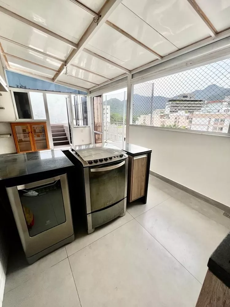 Cobertura à venda com 2 quartos, 133m² - Foto 3