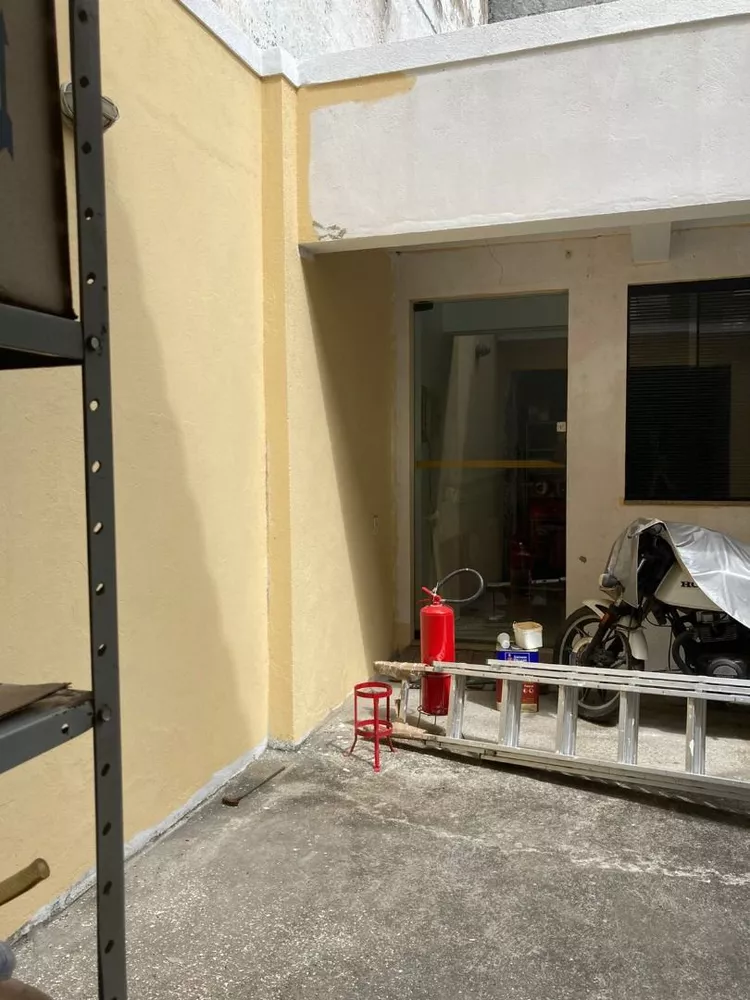 Casa, 4 quartos, 350 m² - Foto 15