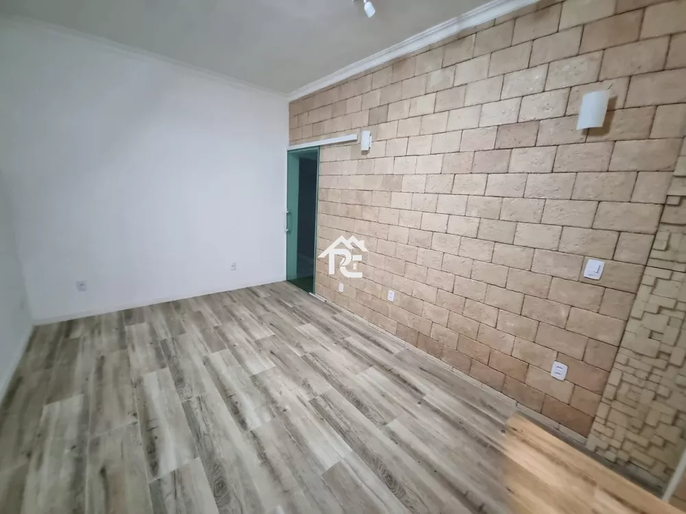 Apartamento à venda com 4 quartos, 110m² - Foto 1