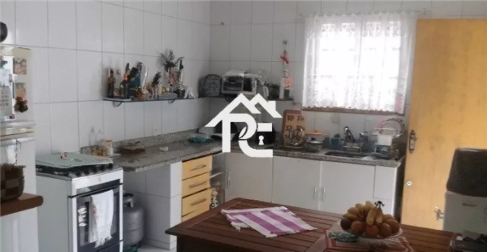 Casa, 3 quartos, 200 m² - Foto 6