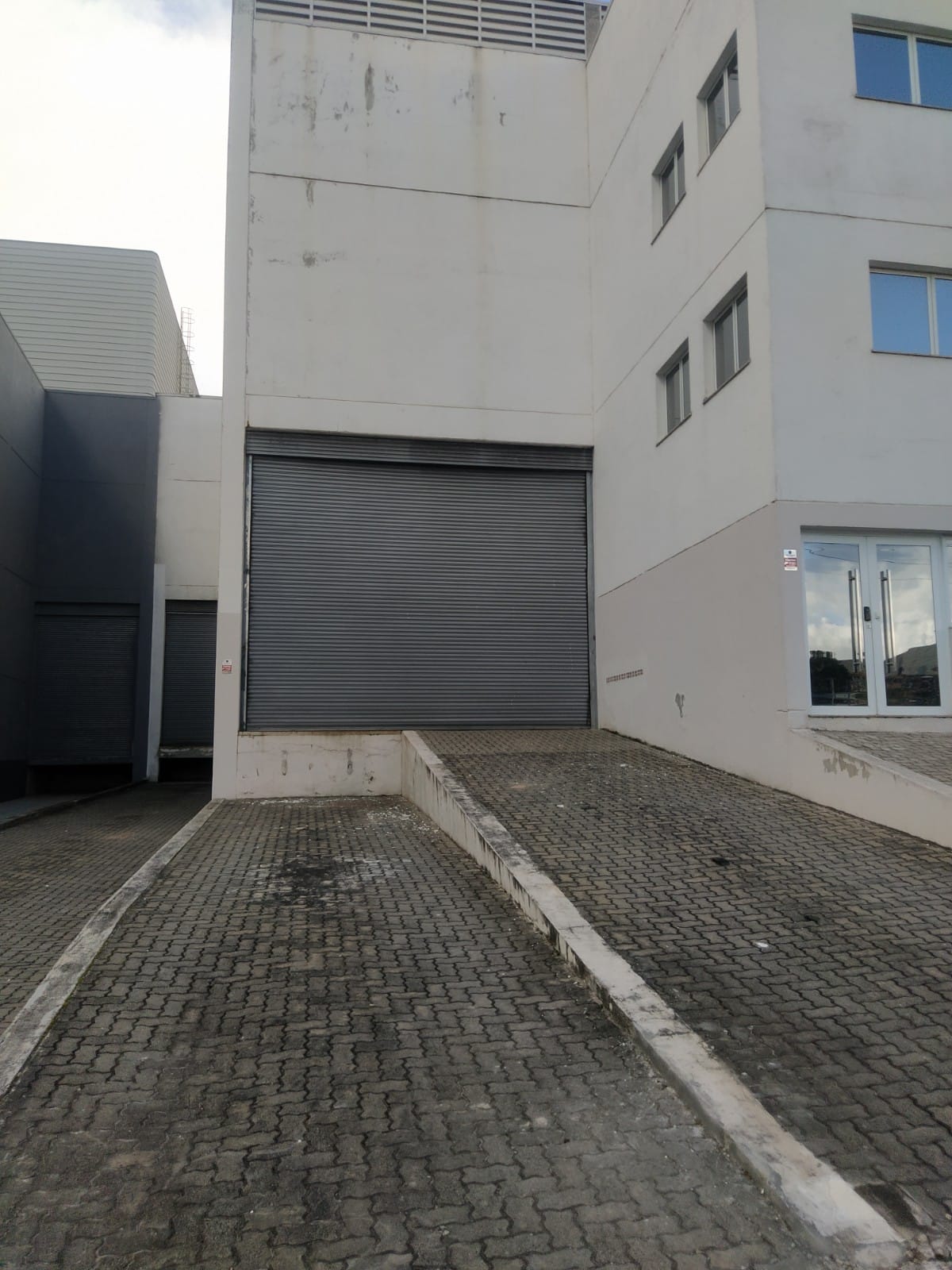 Depósito-Galpão-Armazém para alugar, 1000m² - Foto 15