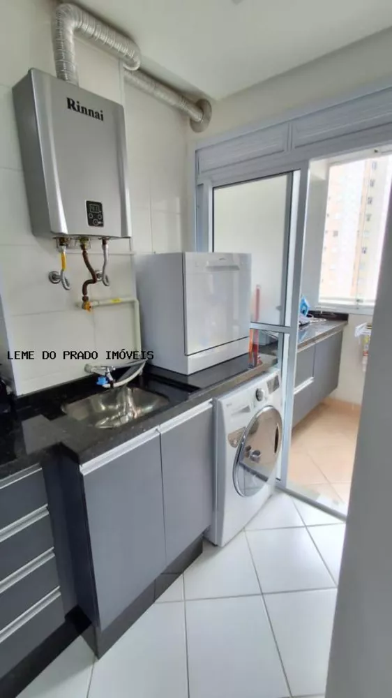 Apartamento à venda com 3 quartos, 64m² - Foto 8