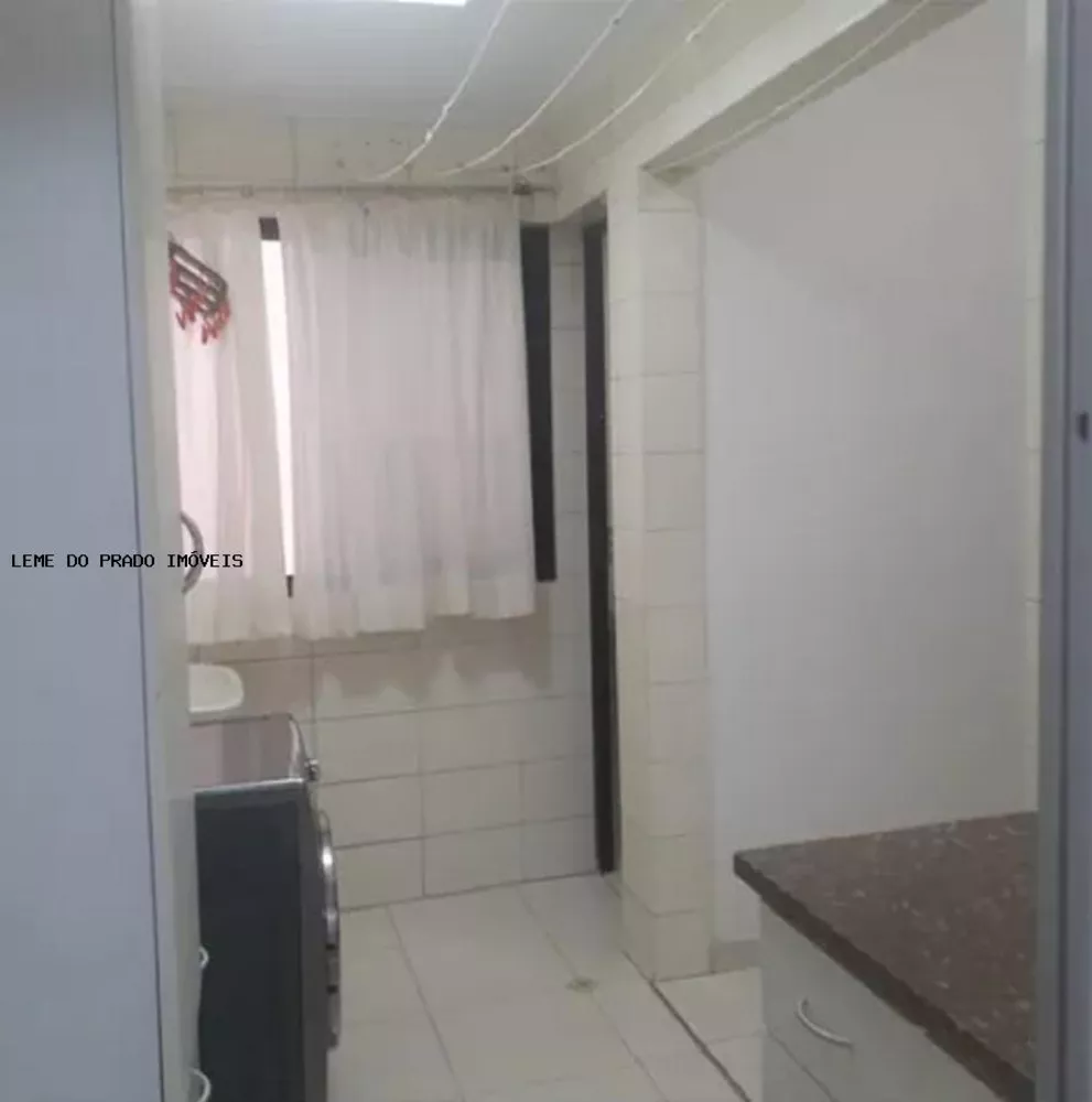 Apartamento à venda com 3 quartos, 123m² - Foto 7