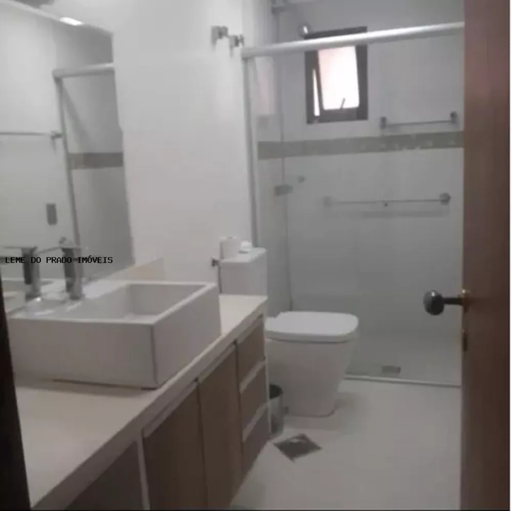 Apartamento à venda com 3 quartos, 123m² - Foto 8