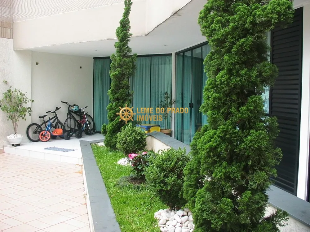 Apartamento, 3 quartos, 251 m² - Foto 3