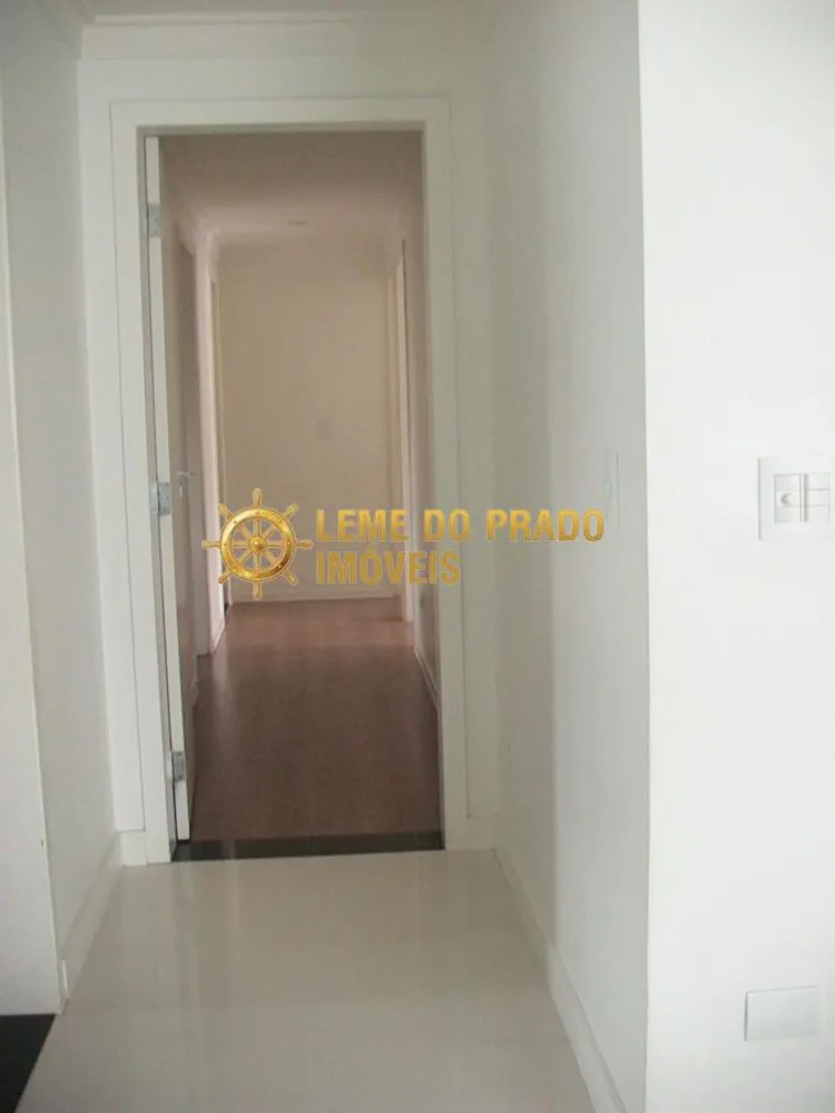 Apartamento, 3 quartos, 251 m² - Foto 2