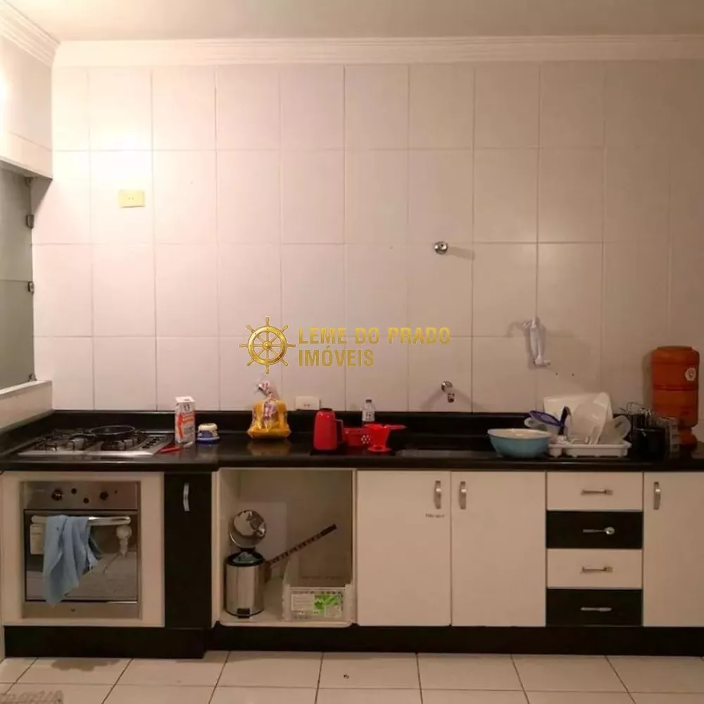 Apartamento à venda com 3 quartos, 120m² - Foto 4