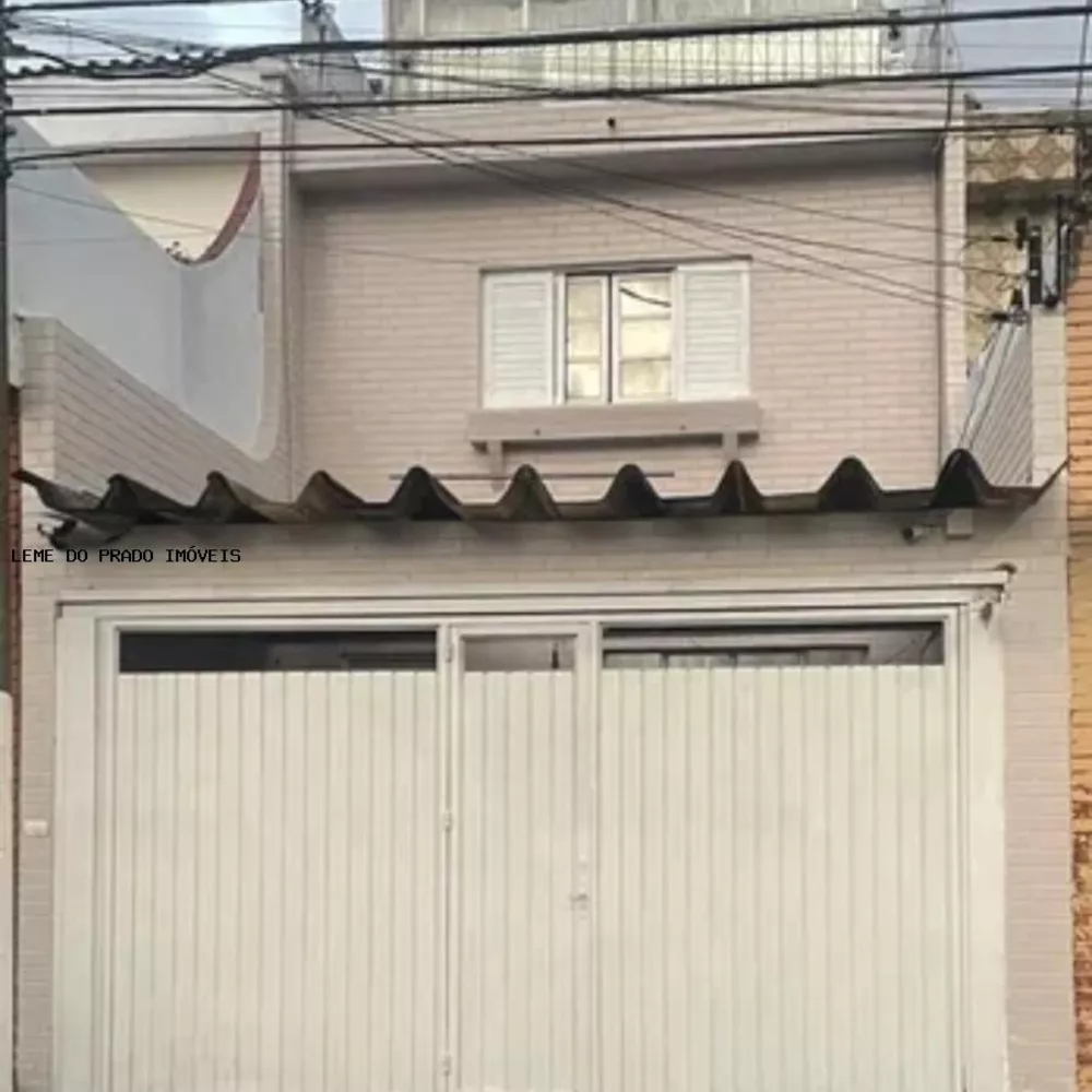 Sobrado à venda com 3 quartos, 180m² - Foto 1