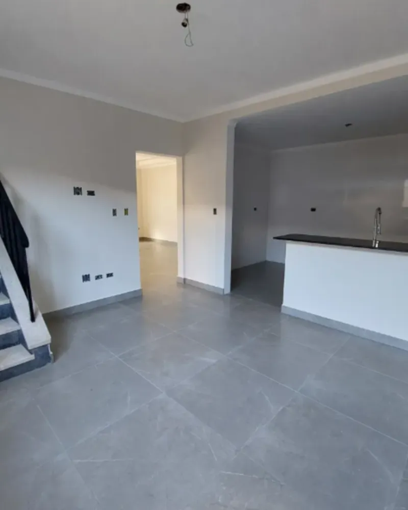 Sobrado, 3 quartos, 200 m² - Foto 2