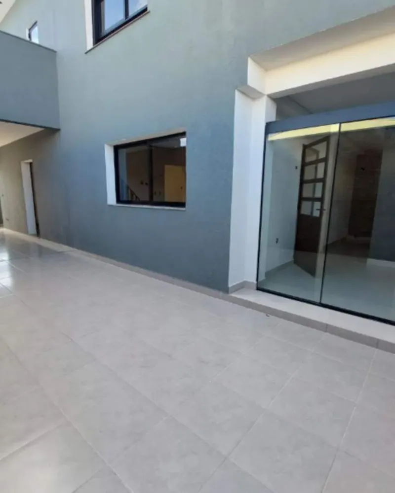 Sobrado, 3 quartos, 200 m² - Foto 1