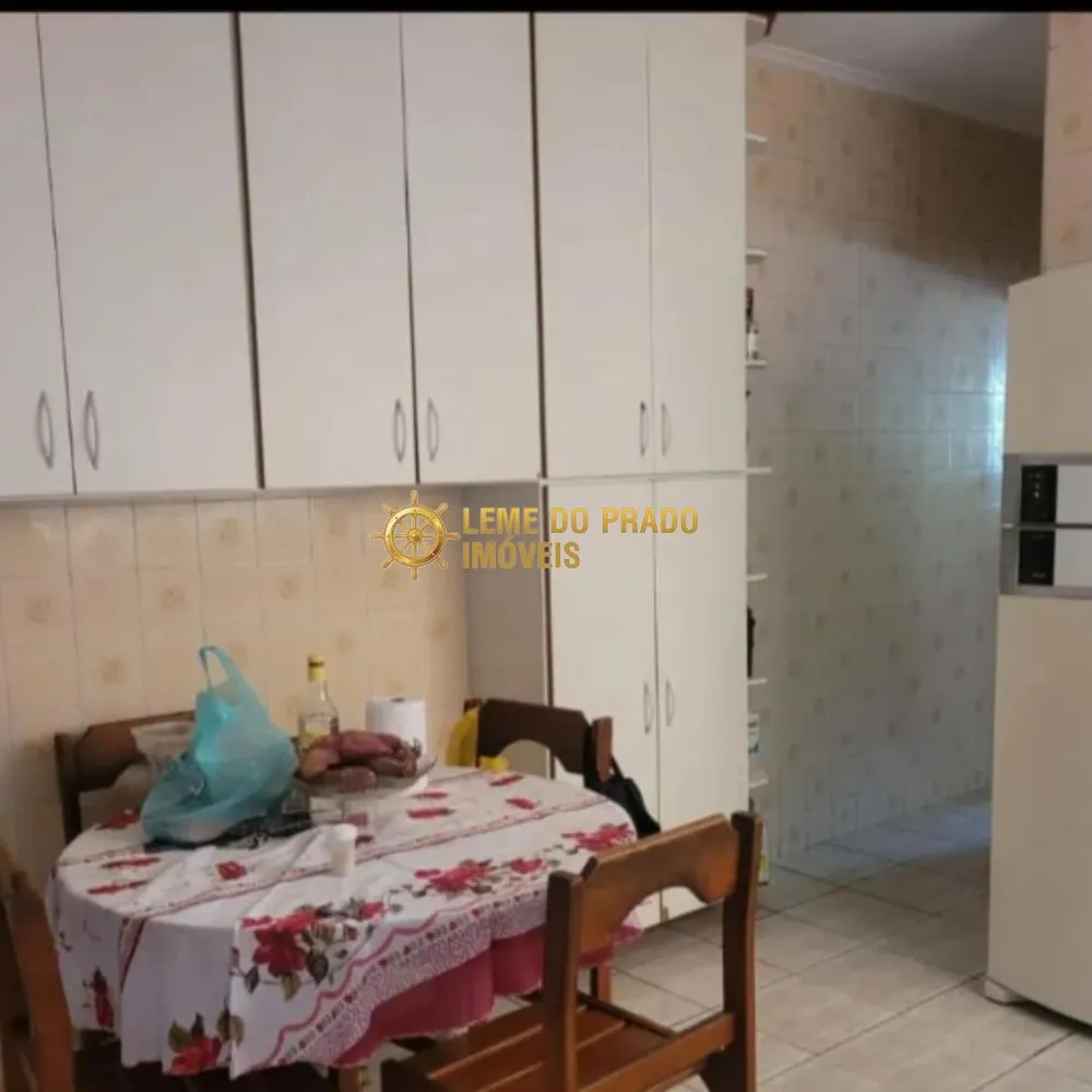 Sobrado, 4 quartos, 236 m² - Foto 2