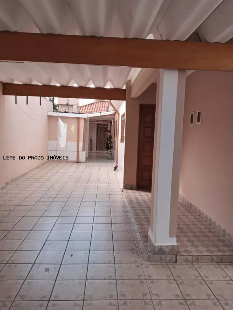 Casa à venda com 2 quartos, 200m² - Foto 5