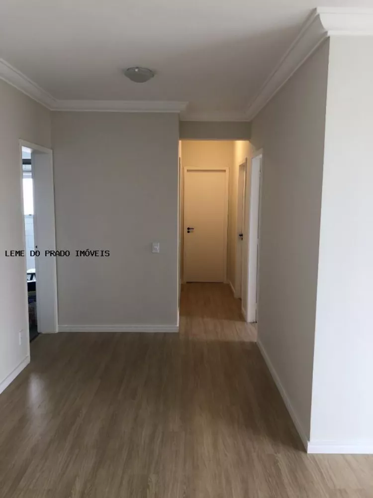 Apartamento à venda com 3 quartos, 79m² - Foto 8