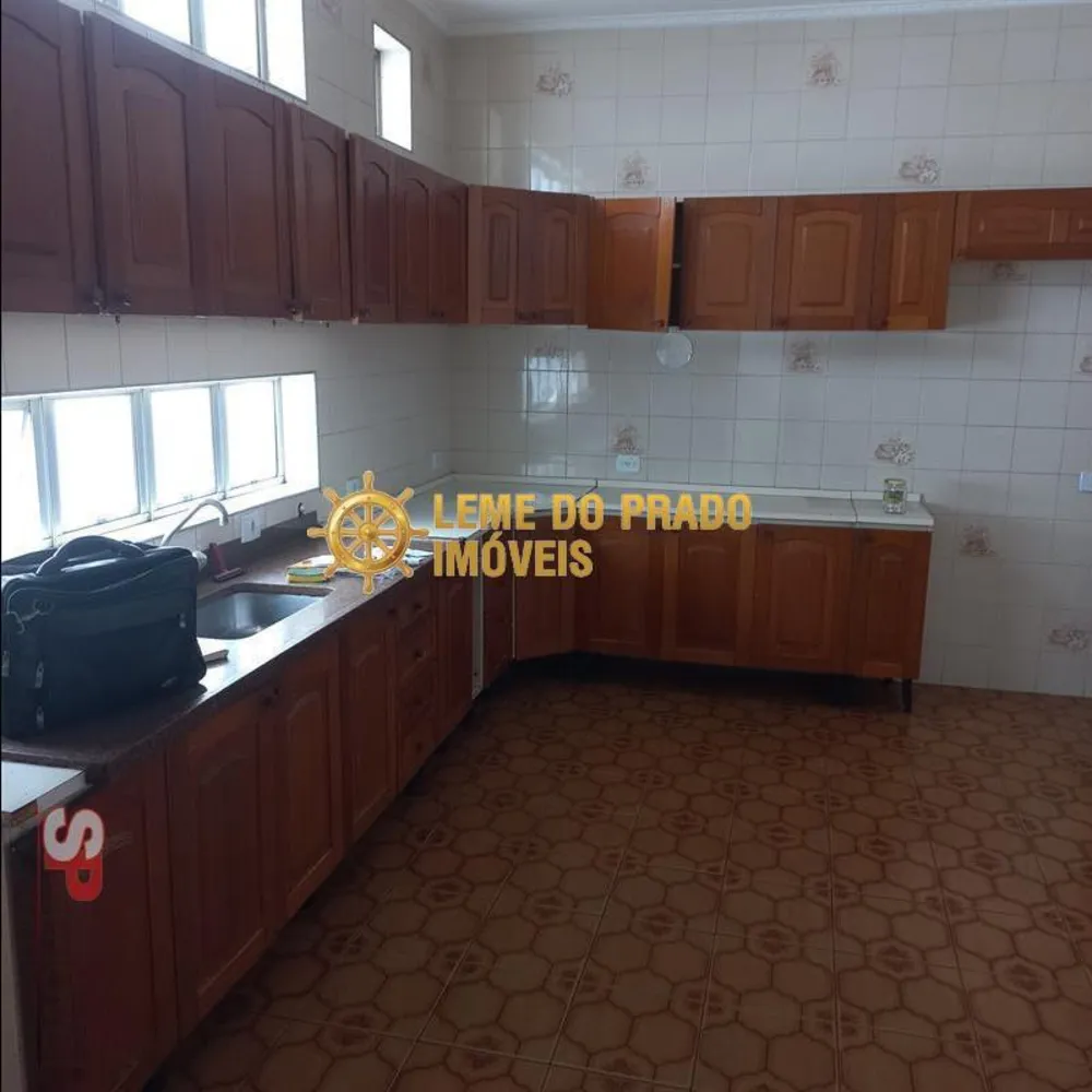 Casa, 4 quartos, 325 m² - Foto 3
