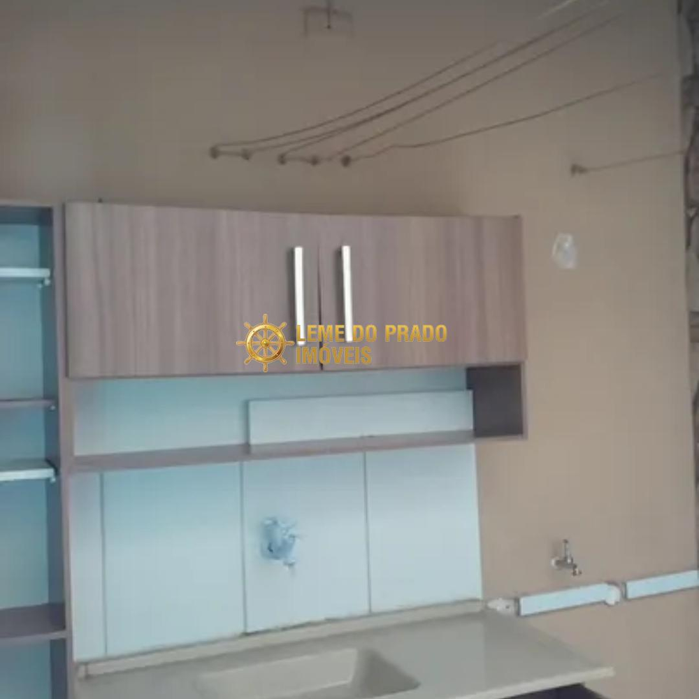 Apartamento à venda com 3 quartos, 72m² - Foto 2