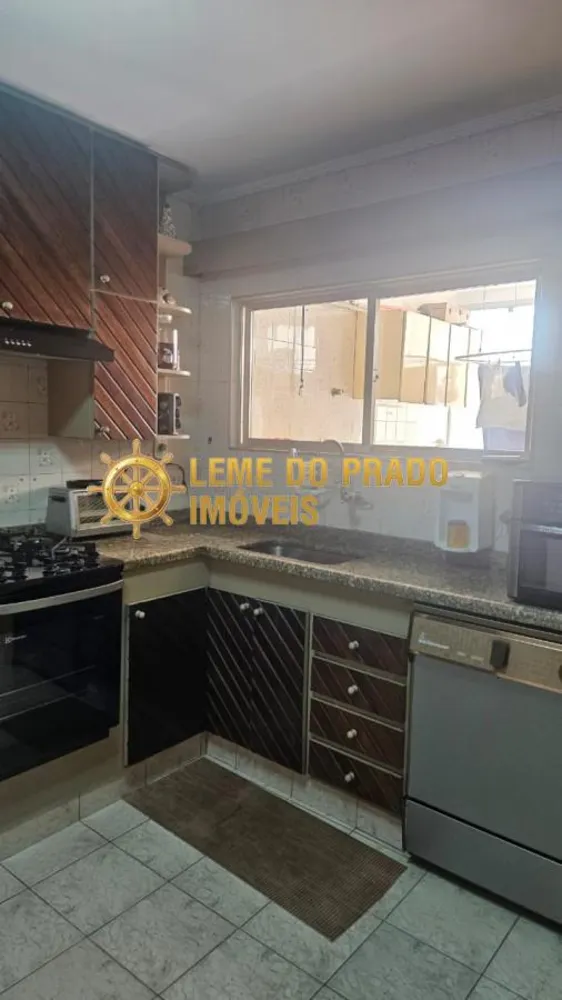 Apartamento, 3 quartos, 130 m² - Foto 2