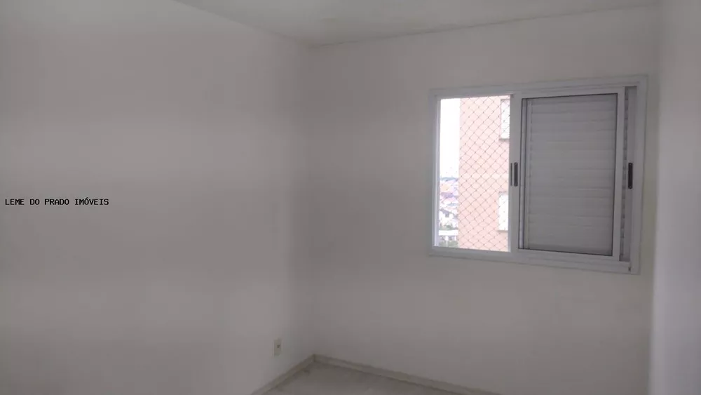 Apartamento à venda com 3 quartos, 60m² - Foto 13